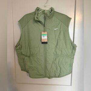 Nike Women’s Therma-FIT Swift Running Vest